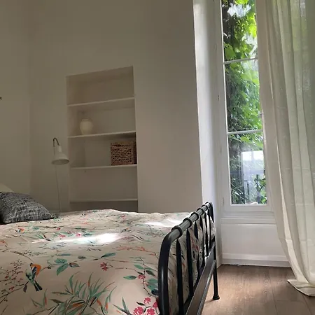 Apartment Artist In Le Marais *